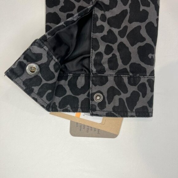 NWT Levi’s Hidden Full Zip & Snap Denim Jacket 4 Snap Pockets Tie Belt SMALL - Picture 13 of 16